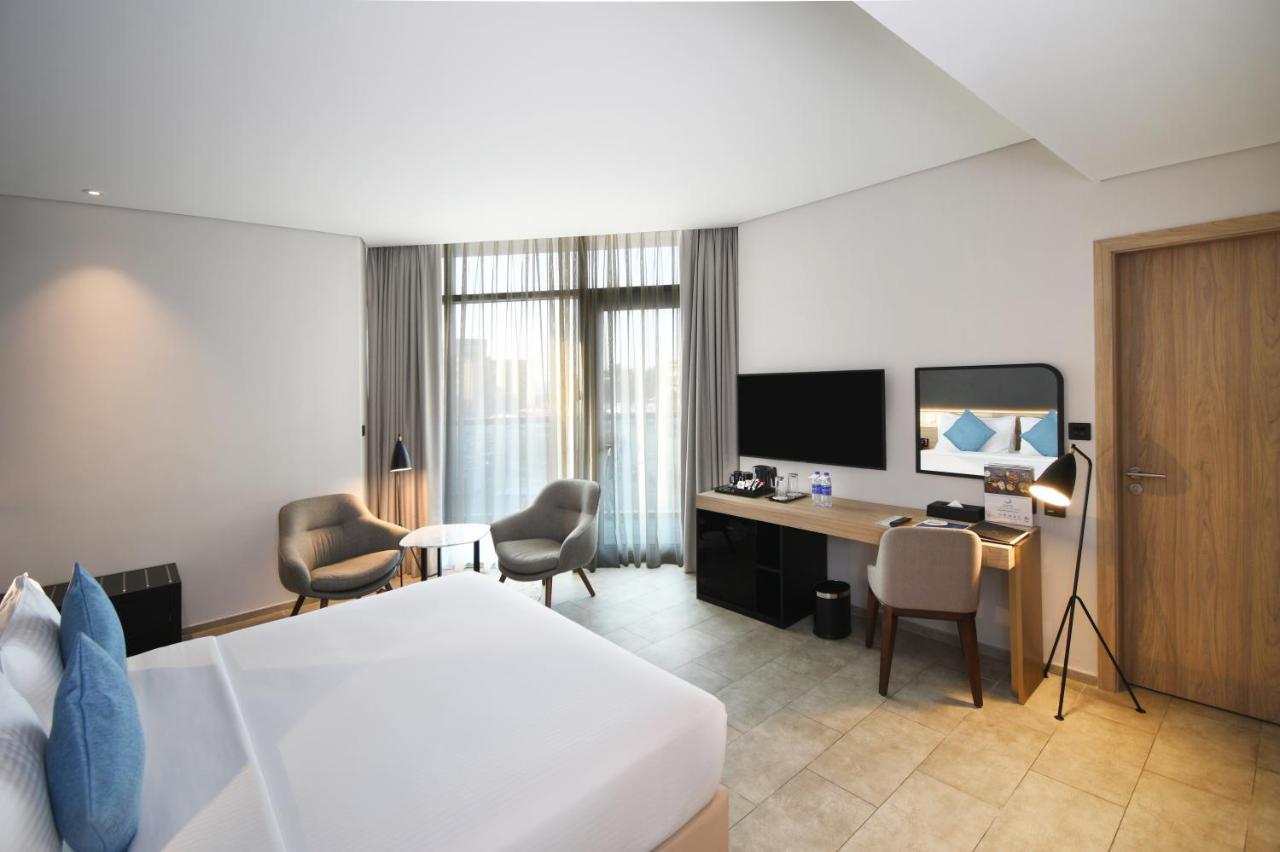 Premium Room Partial Sea View Balcony