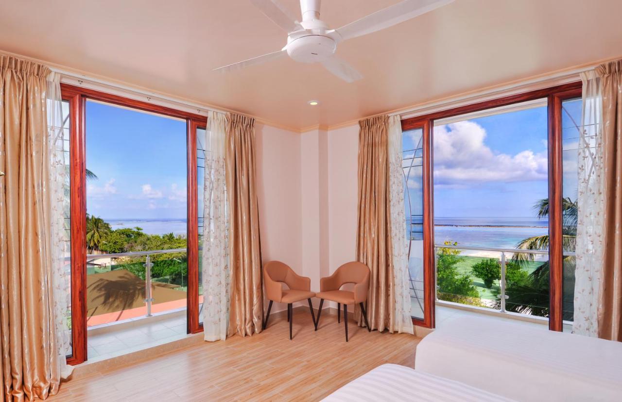 Deluxe Triple Room Sea View