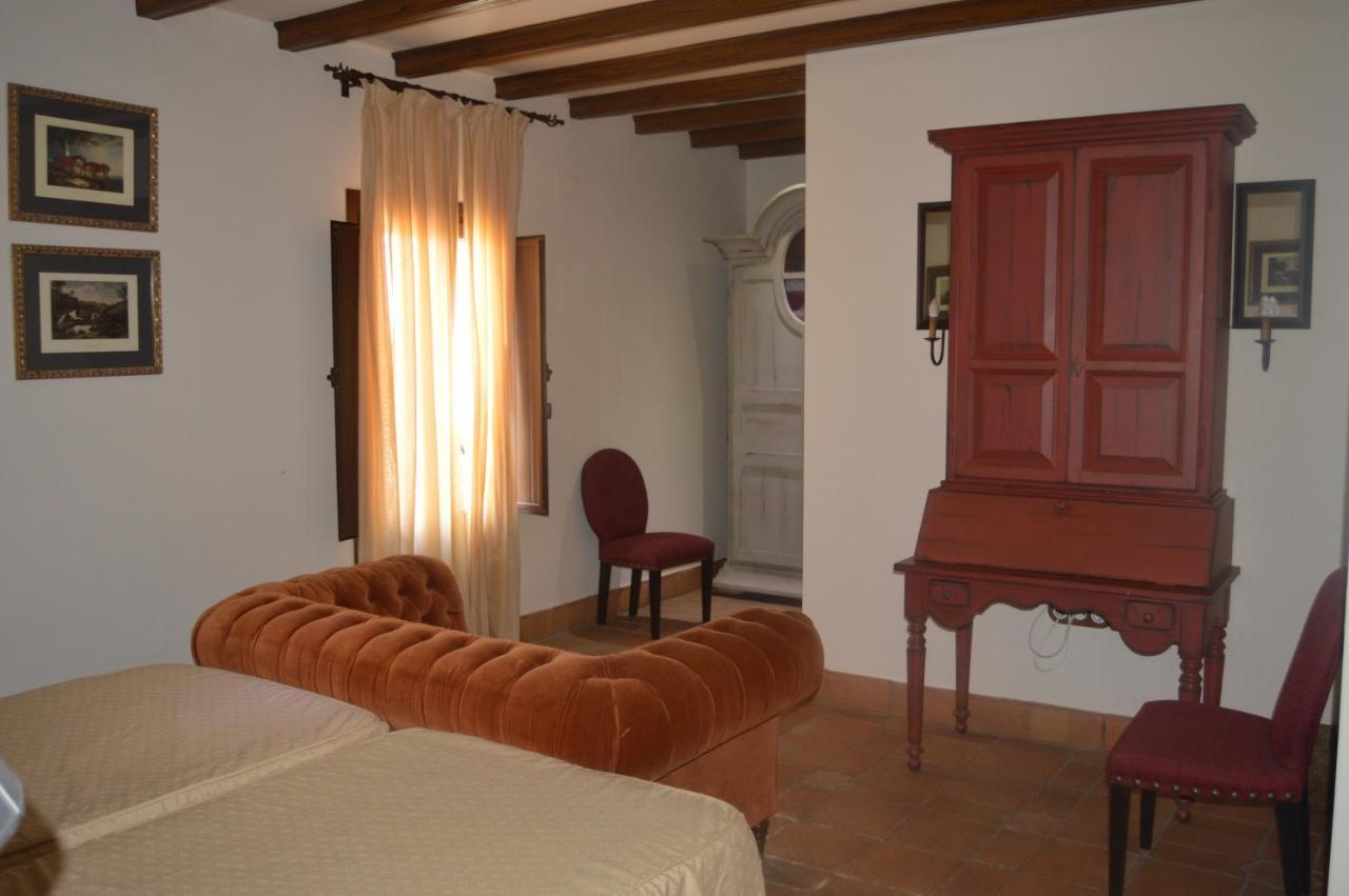 Two Connecting Double Rooms