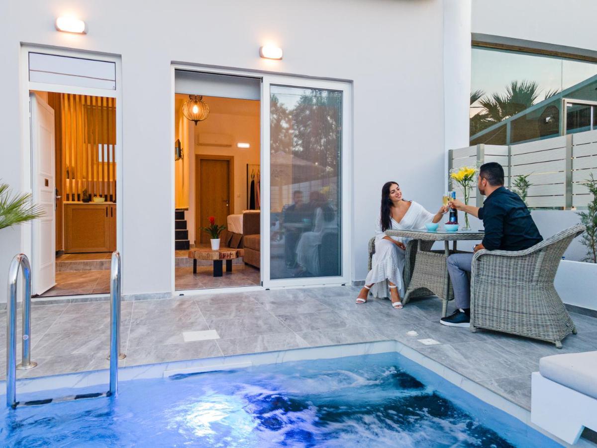 Suite Private Pool