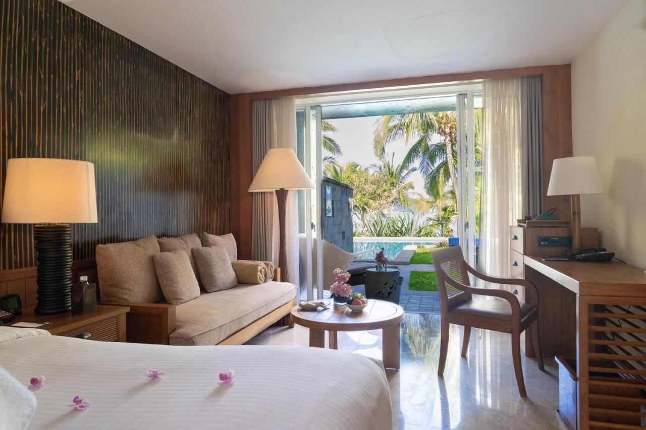 King Room with Pool View