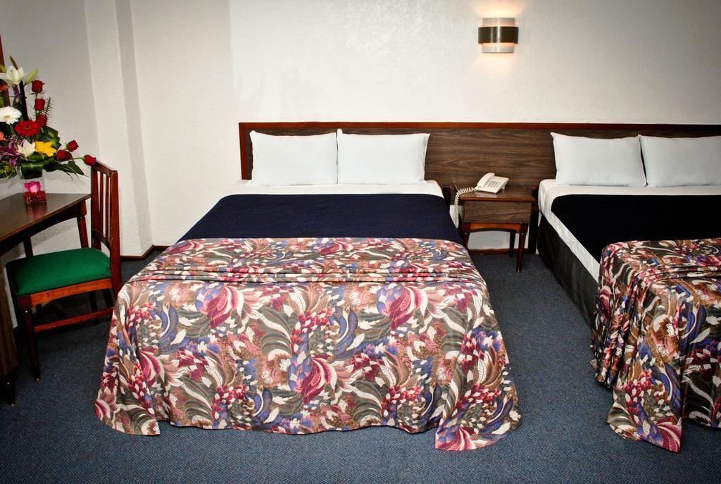 Double Room Two Double Beds,111884763:JPEG