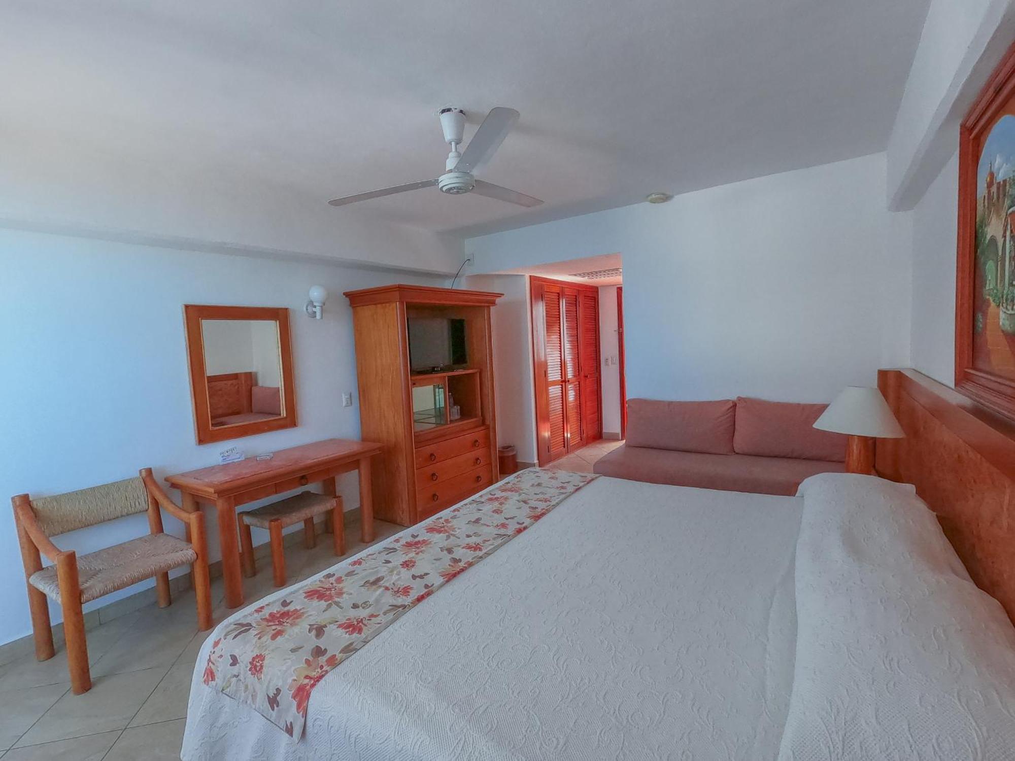 Standard Room,1187568274:JPEG