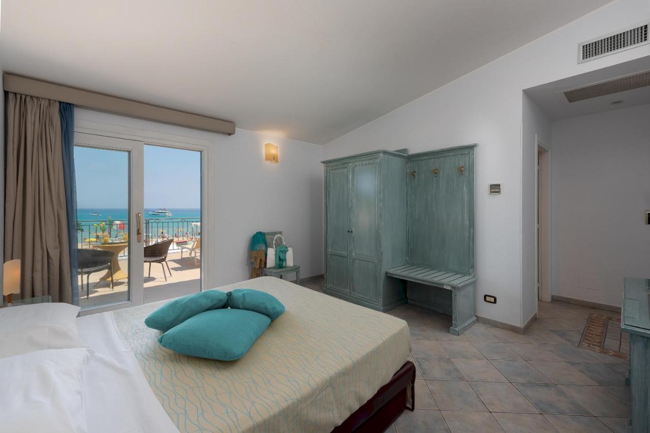 Suite Sea View,1758535954:JPEG