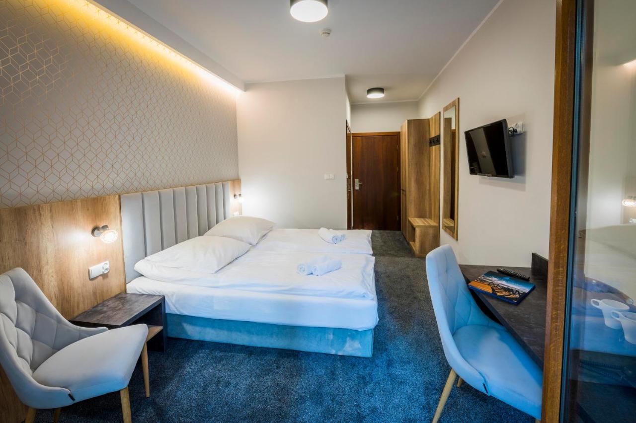 Standard Doppel-/Zweibettzimmer mit Balkon