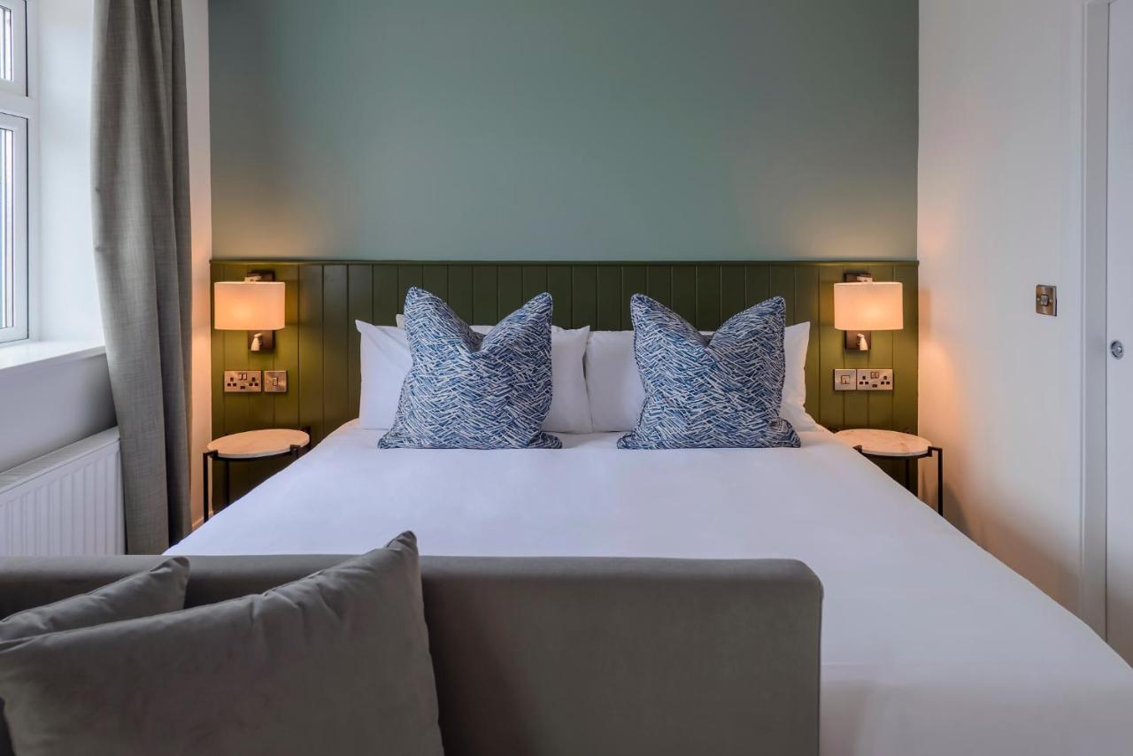 Superior Double or Twin Room with Terrace