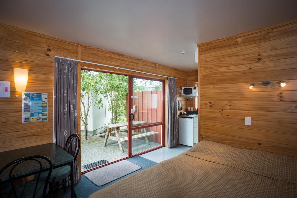 One-Bedroom Motel