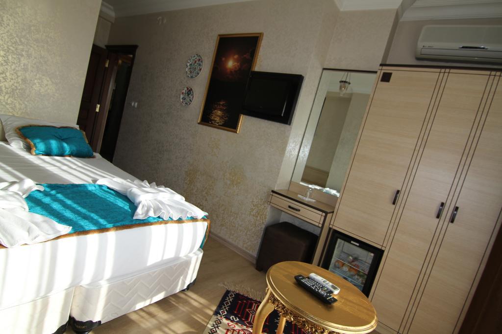 Habitación Doble Deluxe con balcón y vistas al mar