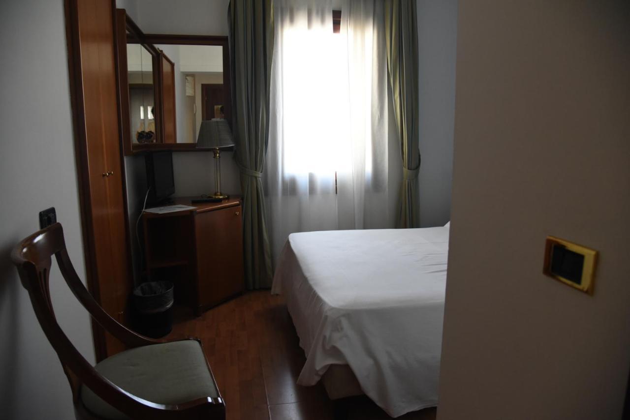 Habitación Estándar - 1 cama grande