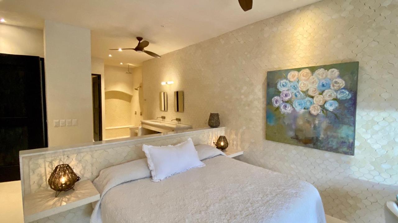 Deluxe Suite with Sea View