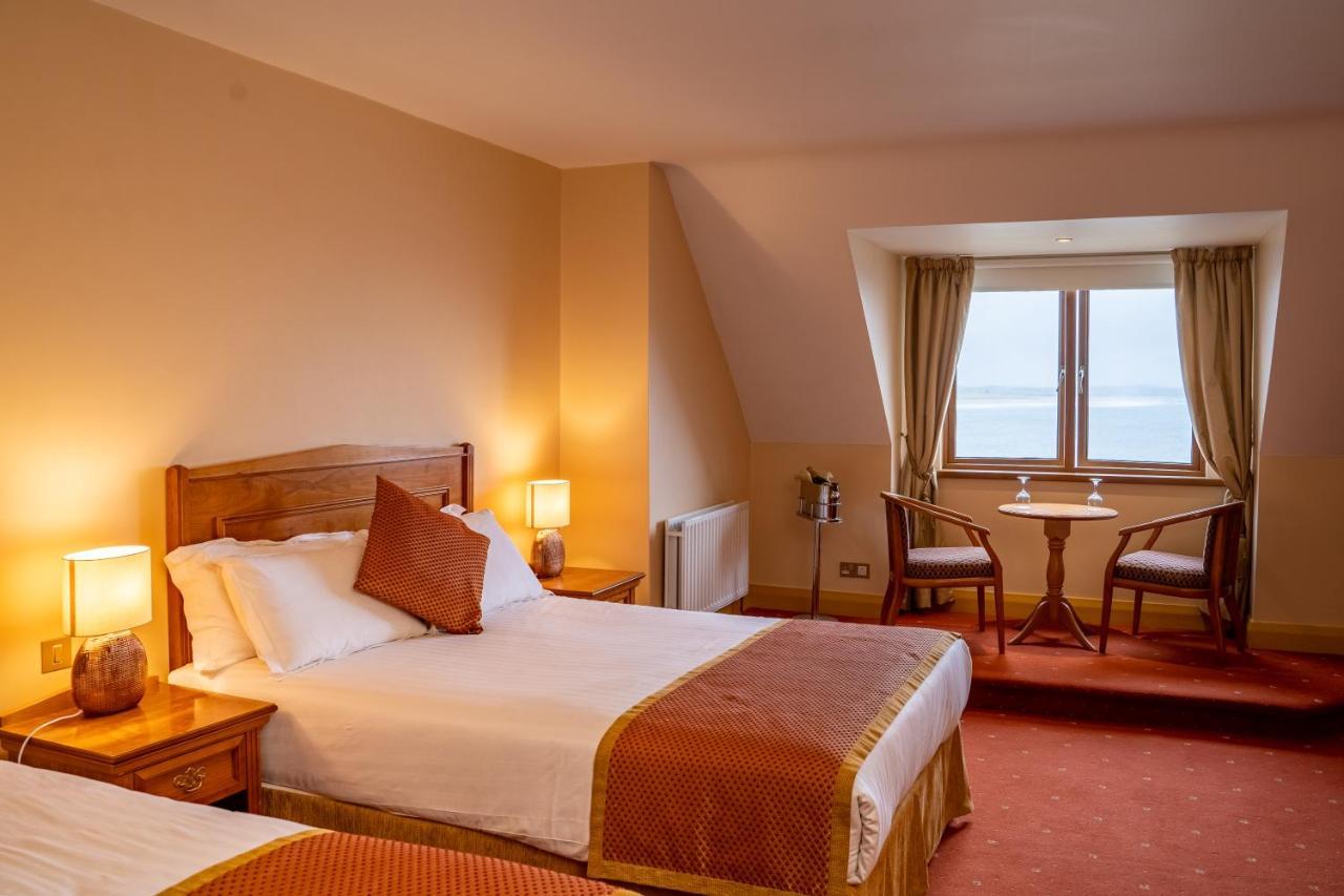Superior Double or Twin Room with Sea View