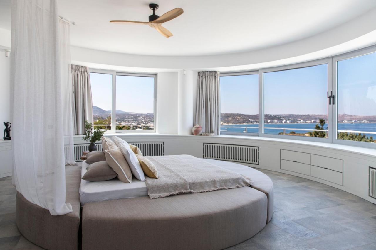Villa Noura met Privézwembad en Uitzicht op Zee