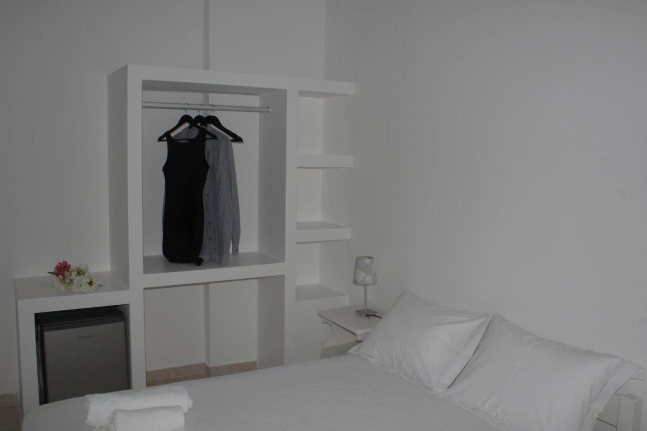 Doppelzimmer mit seitlichem Meerblick