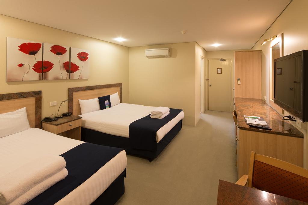 Superior Queen Room with Two Queen Beds