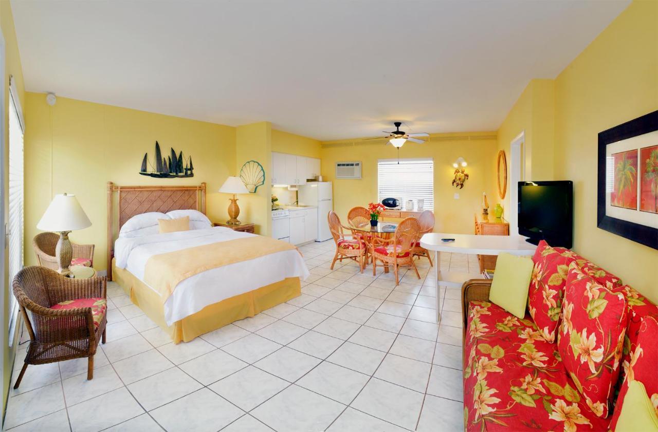 Studio Apartment with Sea View