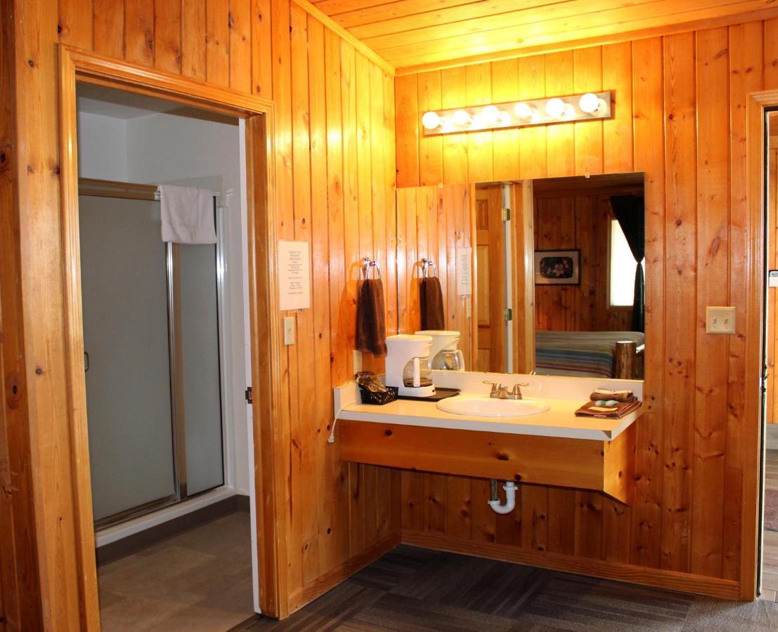 Deluxe King Studio