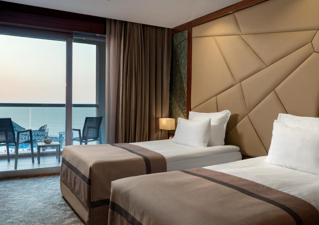 Standard King Room Sea View