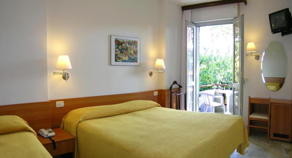 Triple Room with Balcony