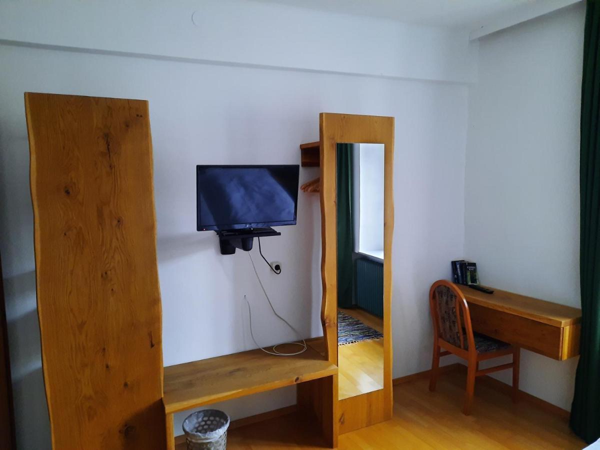 Doppelzimmer mit Balkon