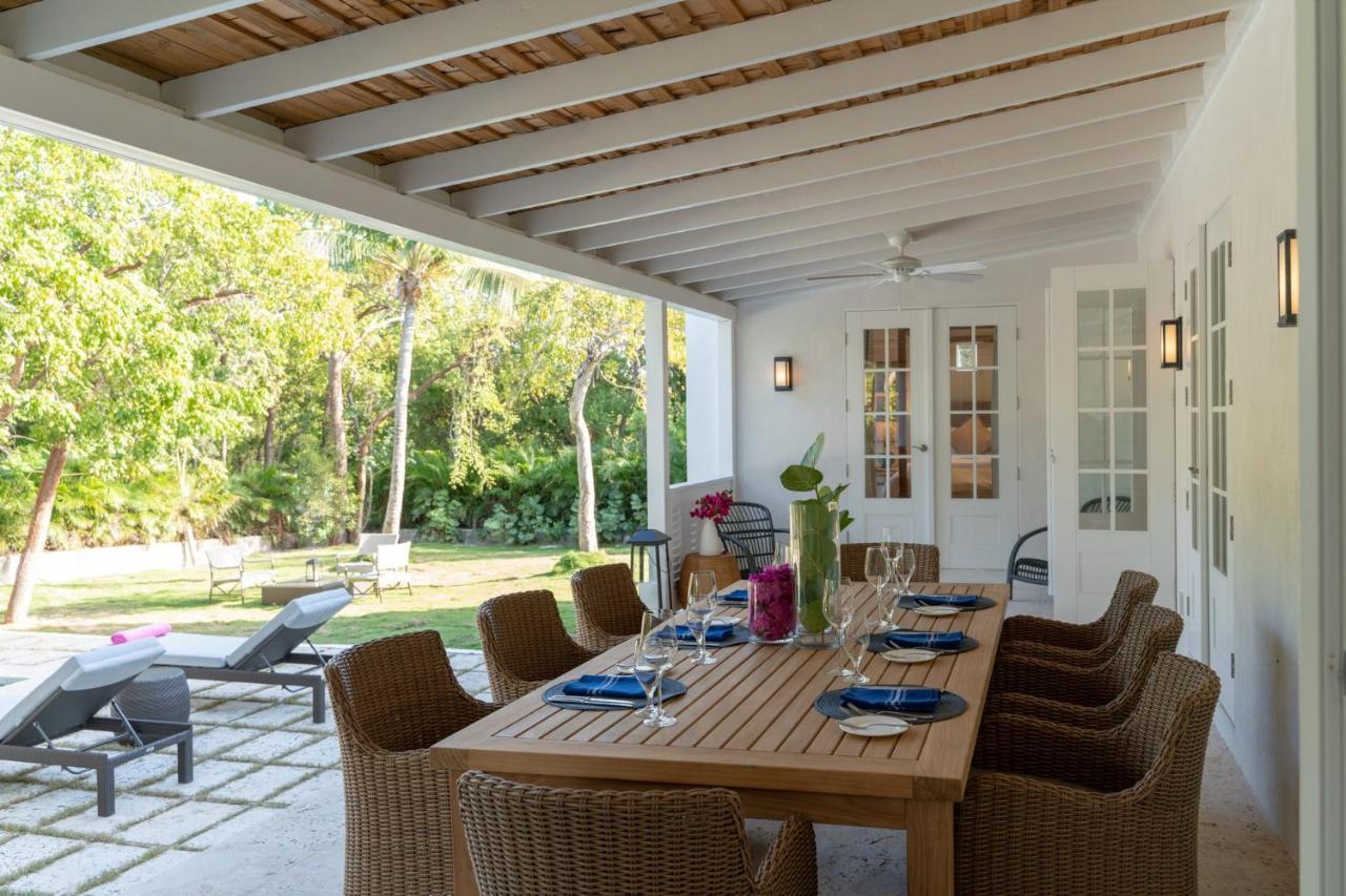 Two Bedroom Garden View Villa w or Private Pool