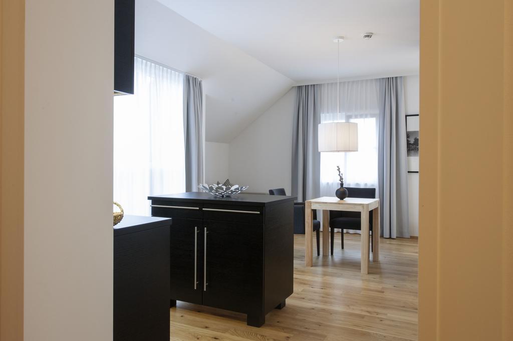 Studio mit Seeblick - Nebengebäude
