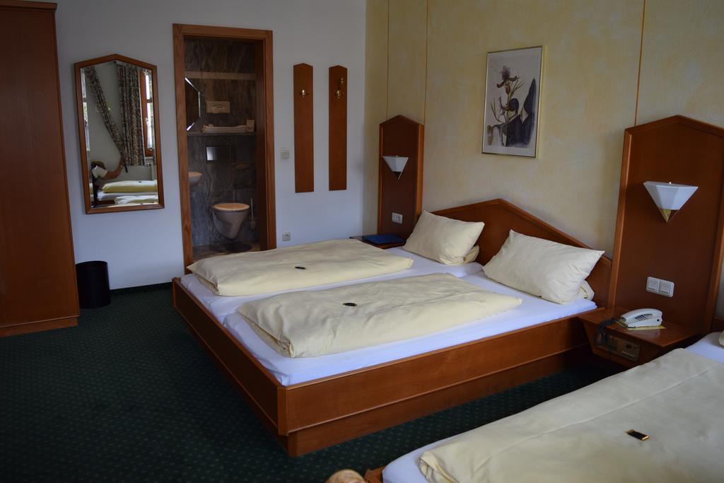 Standard Dreibettzimmer