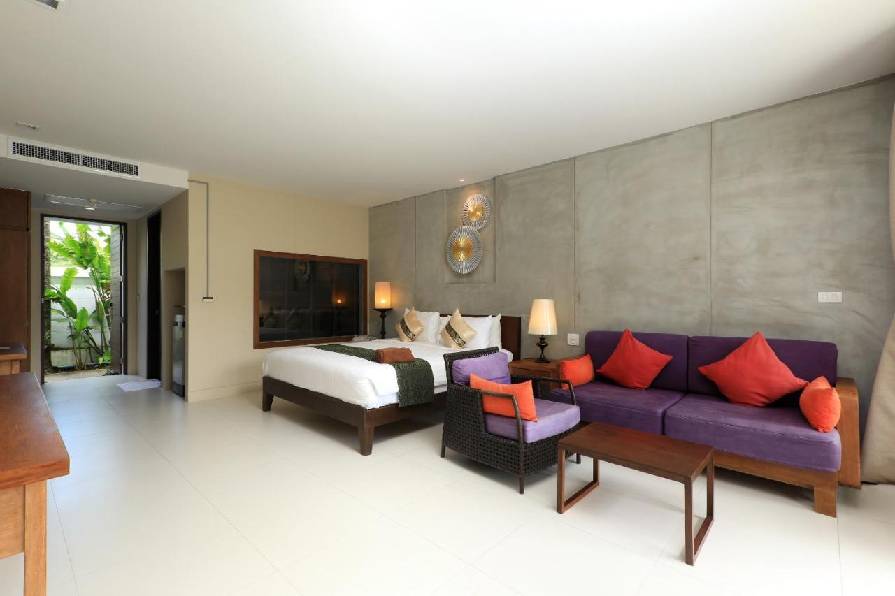 Deluxe Pool View King Sized Bed with Balcony