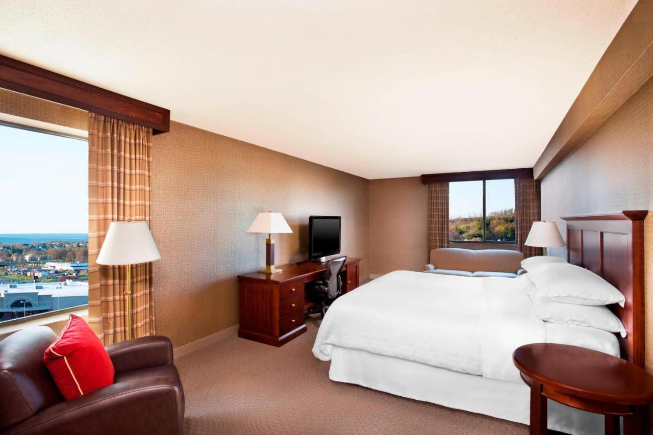 Deluxe King Room,1413383855:JPEG