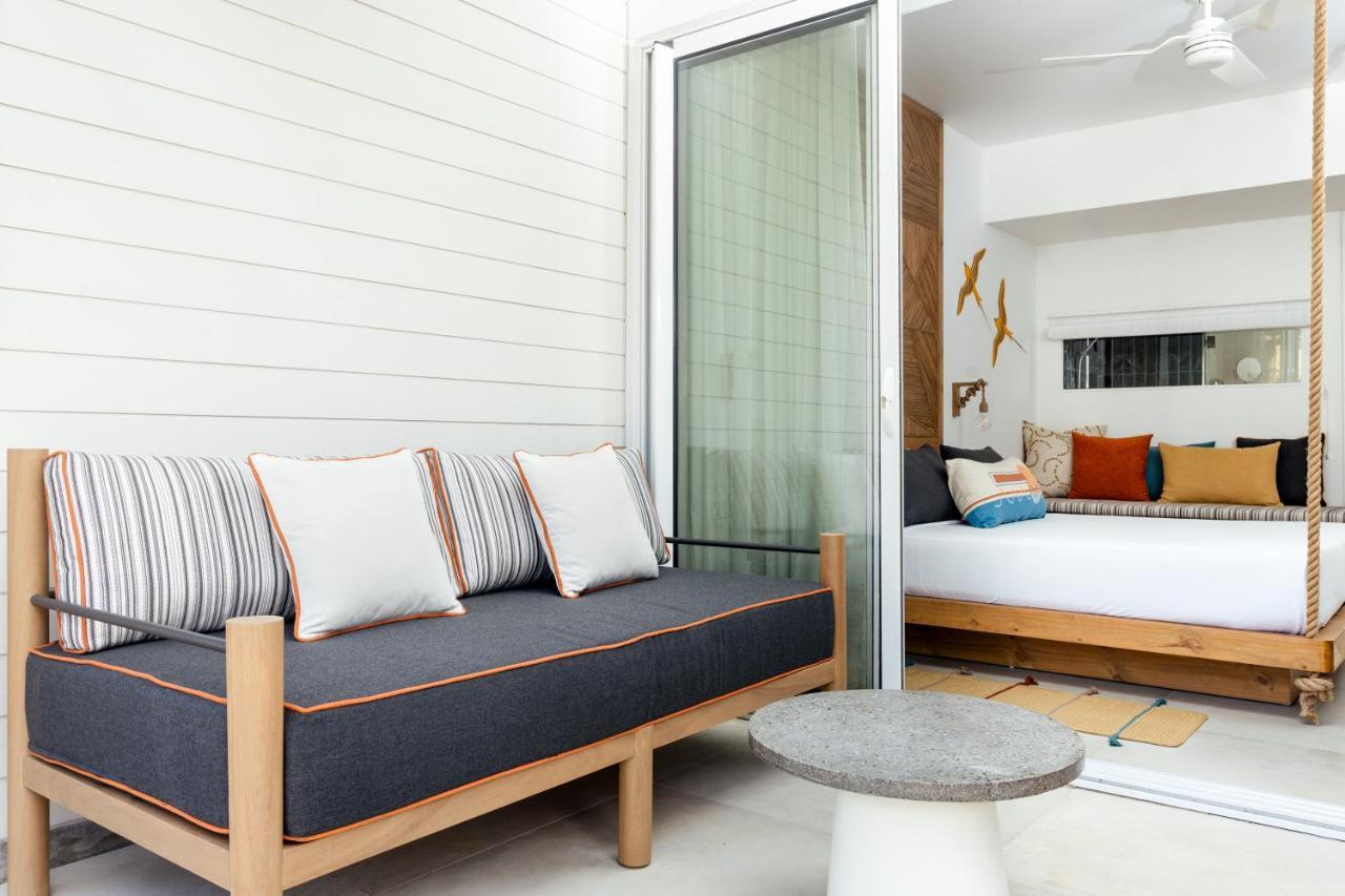 Double or Twin Room Partial Sea View