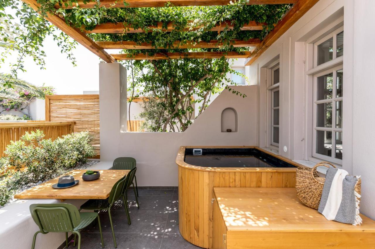Suite con bañera de hidromasaje al aire libre