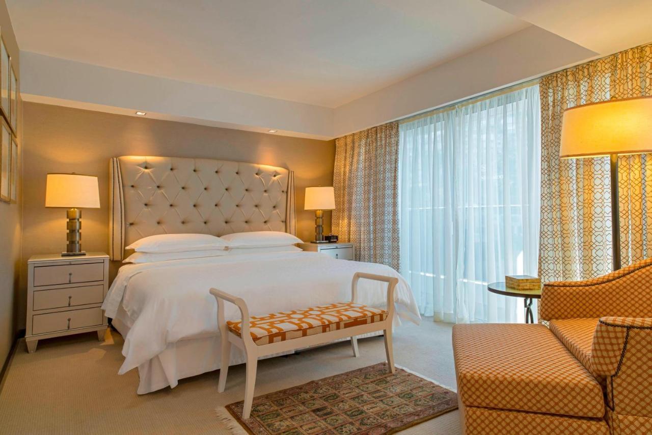 Vicepresidentiële Suite met 1 Kingsize Bed - Balkon - Toegang tot de Club Lounge