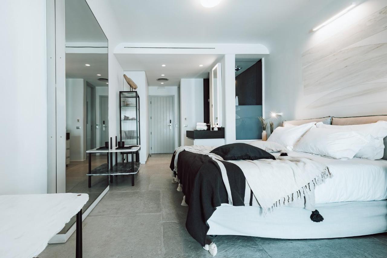 Double Room,1273406257:JPEG