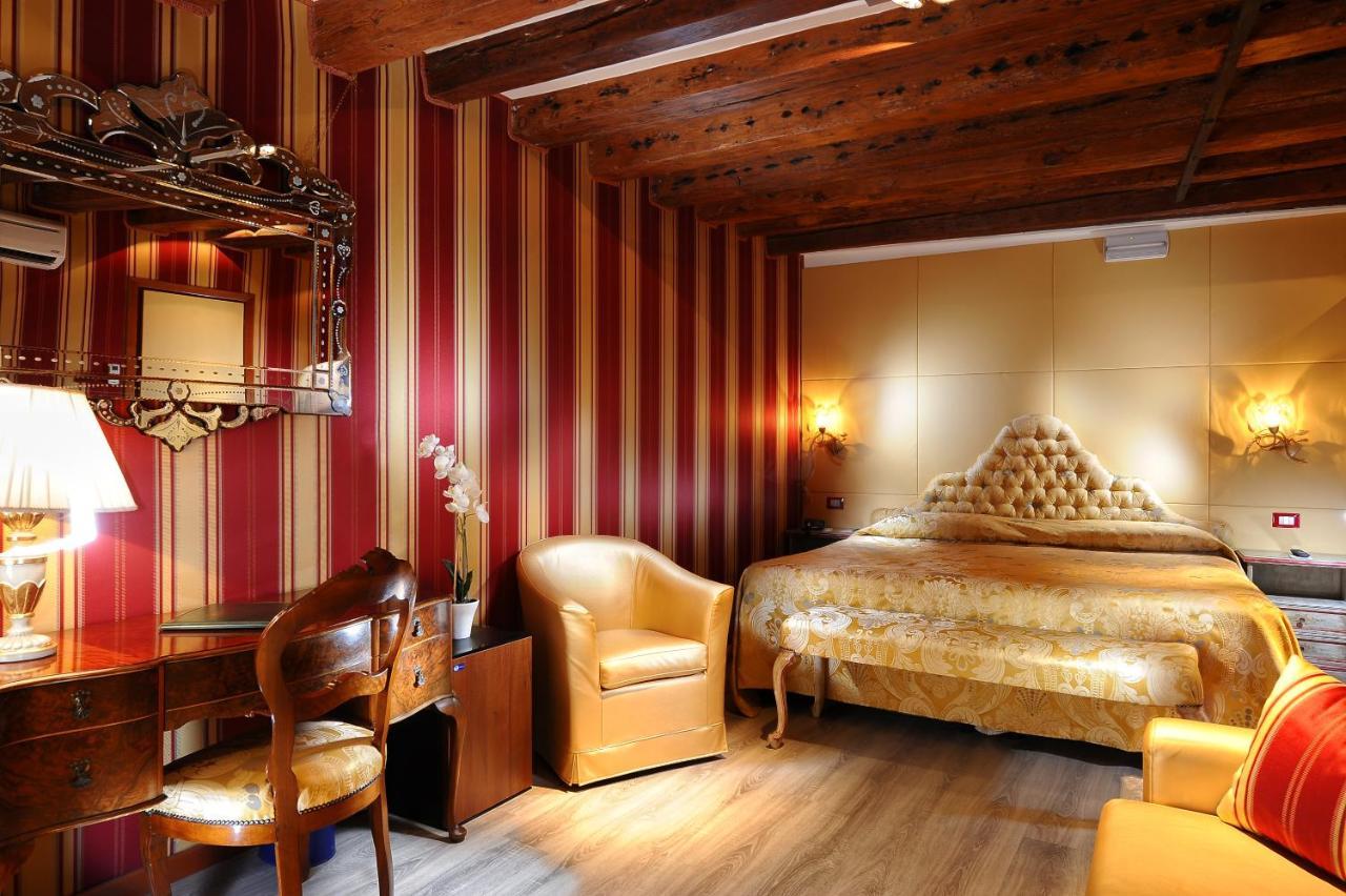 Junior Suite,1205495791:JPEG