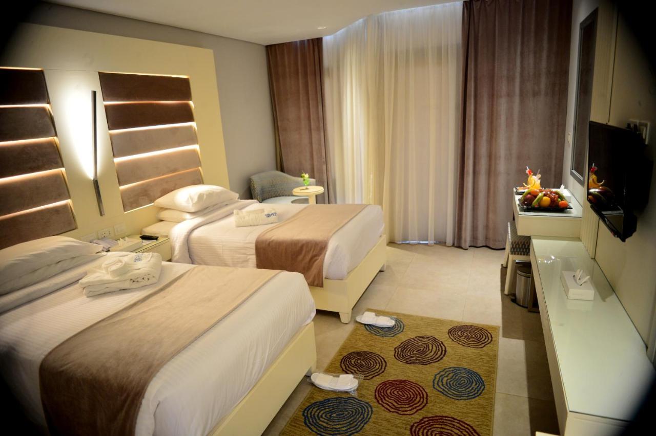 Superior Double or Twin Room Sea View