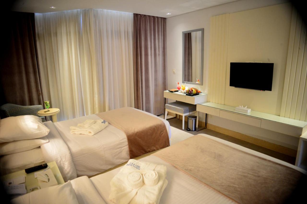 Superior Double or Twin Room Sea View