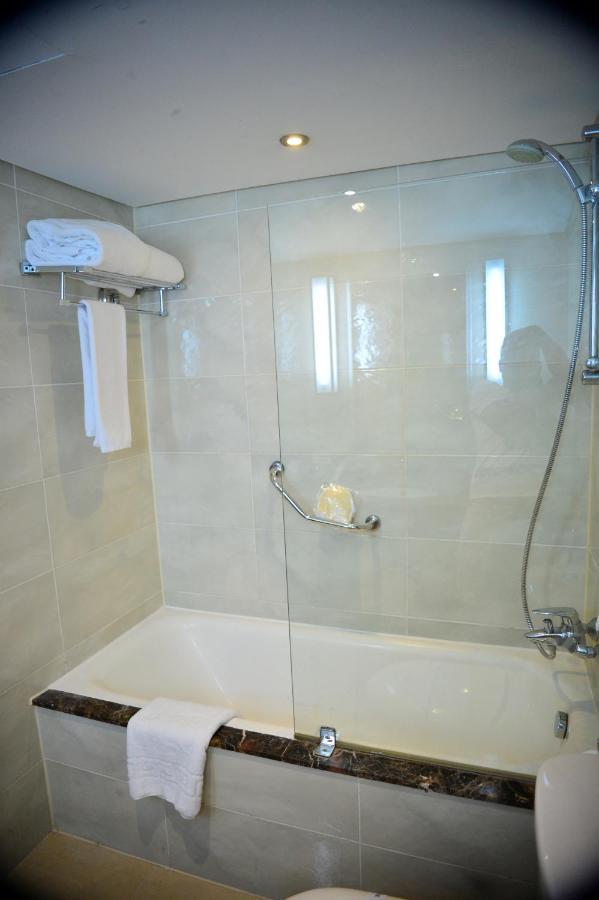Deluxe Double or Twin Room Sea View