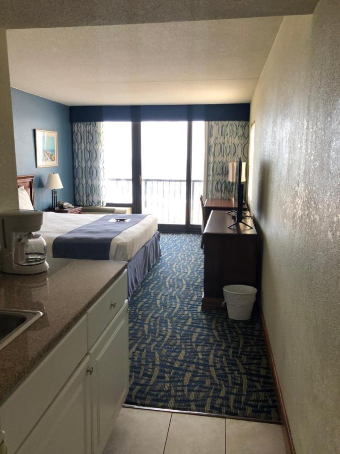 King Room - Oceanfront - Private Balcony