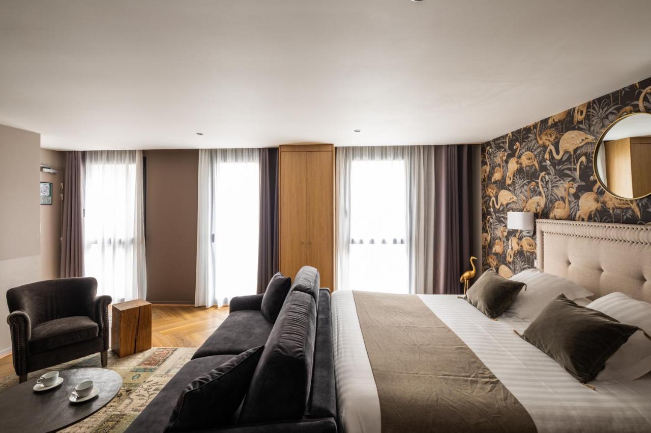 Large Suite