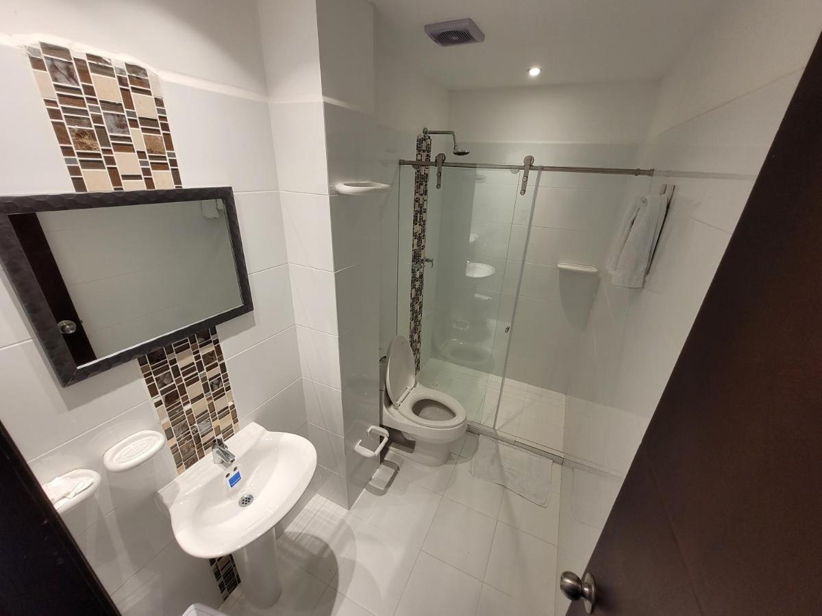 Double or Twin Room Private Bathroom