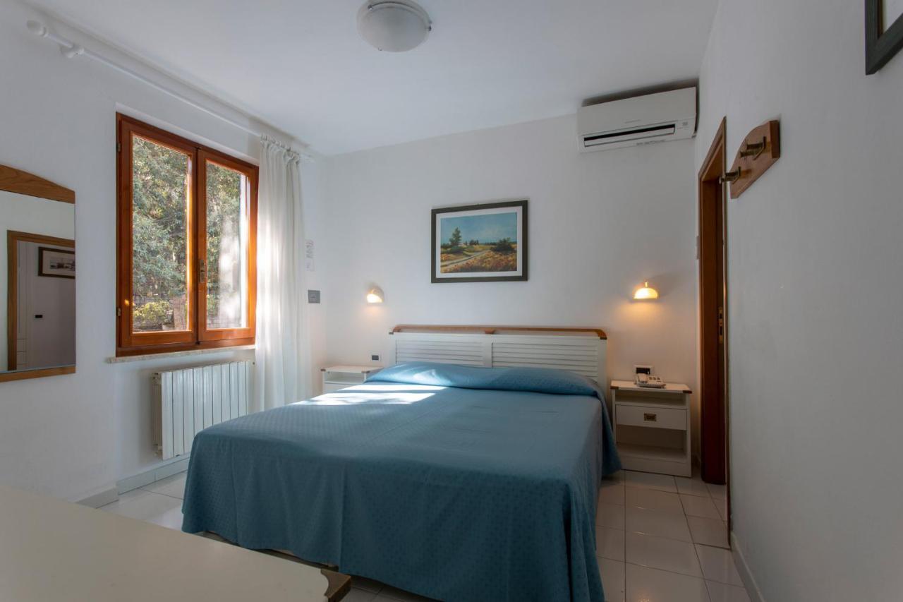 Standard Double or Twin Room,1182744337:JPEG