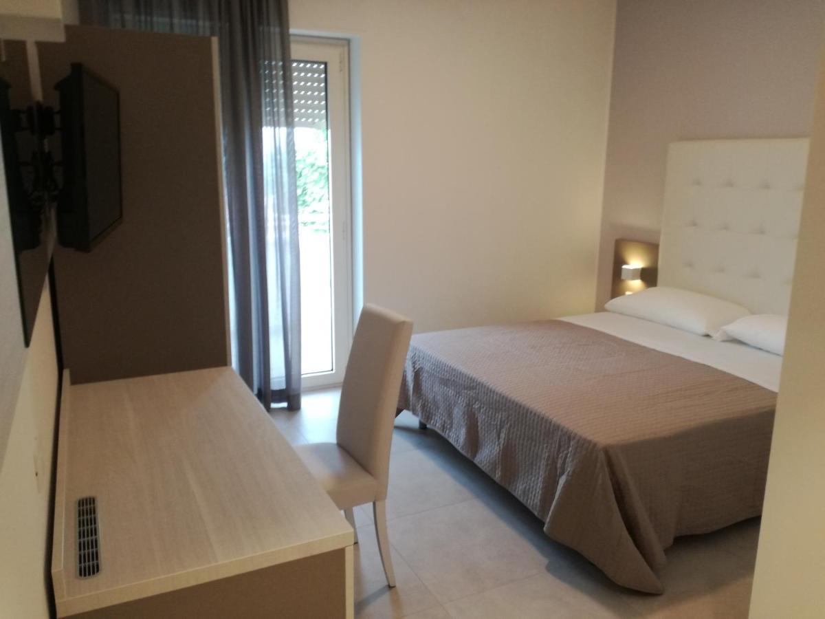 Deluxe Double Room Sea View,1743499335:JPEG