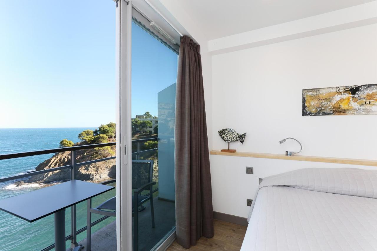 Double Room Balcony Sea View