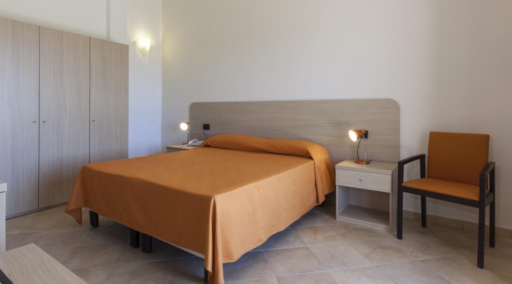 Superior Tweepersoonskamer met 1 of 2 Bedden, Tuin en Uitzicht op Zee