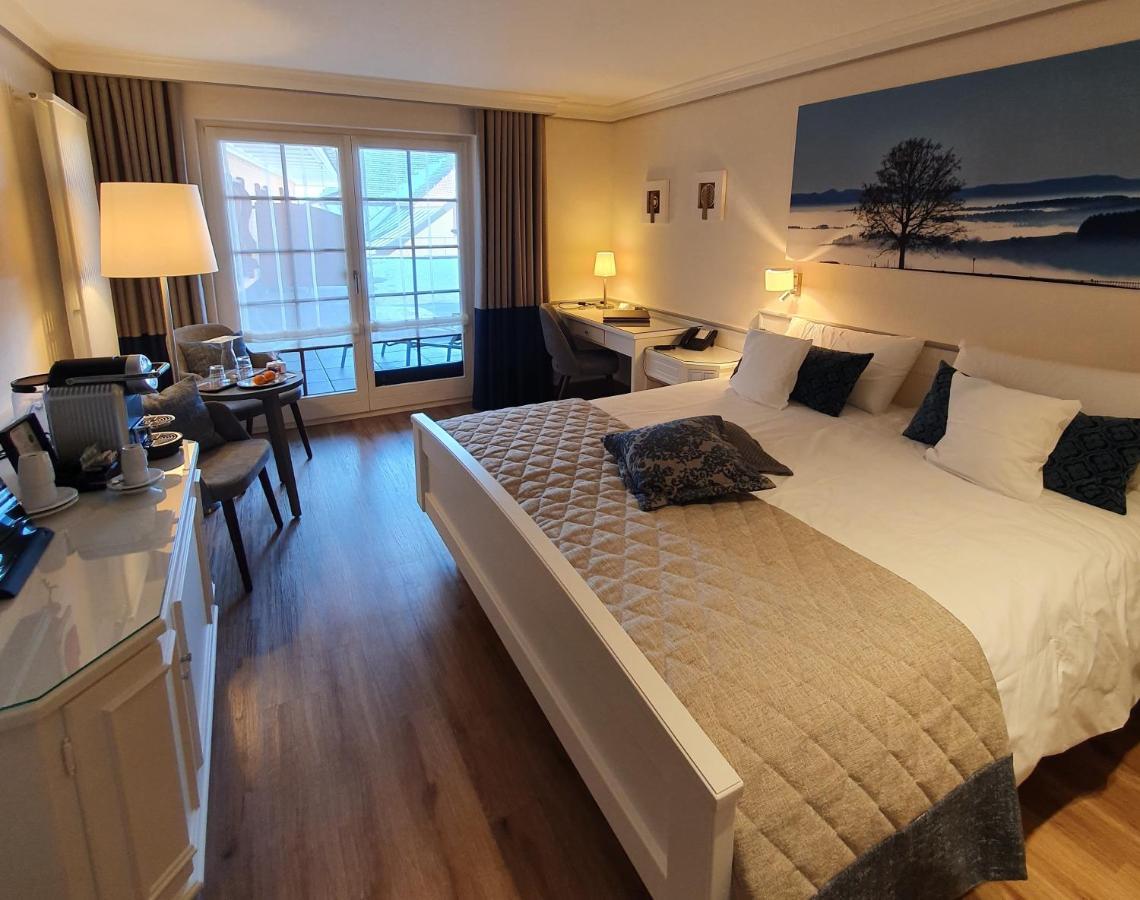 Doppelzimmer mit Balkon