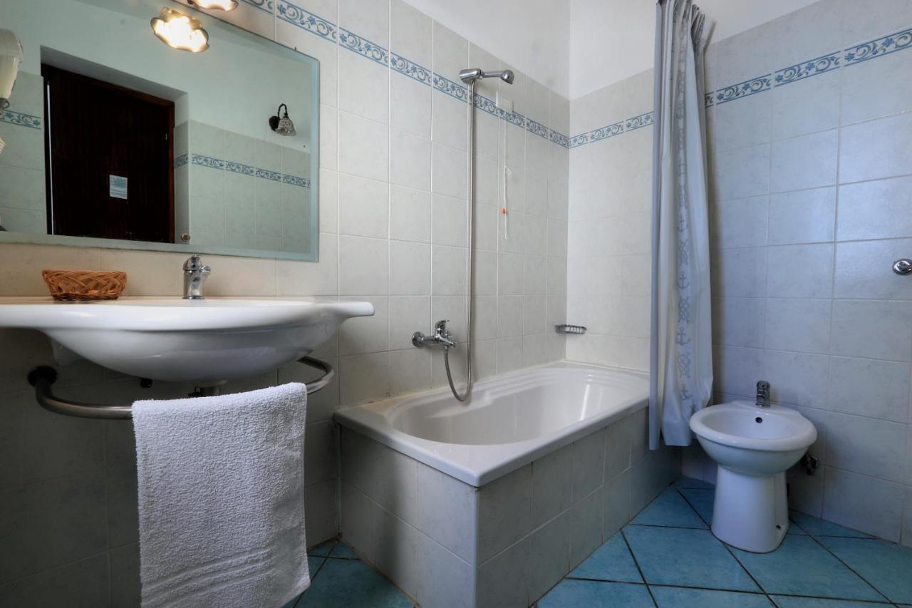 Triple Room Sea View,1538341147:JPEG