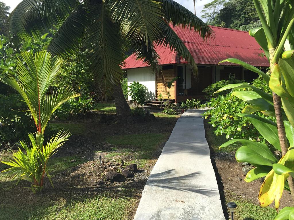 Double Room with Garden View - Shared Bathroom