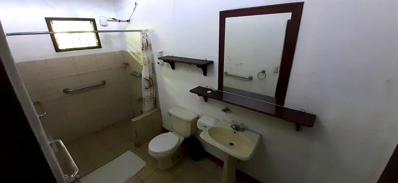 Habitación Triple Básica