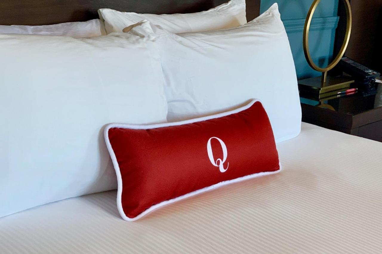 Queen Room - Disability Access
