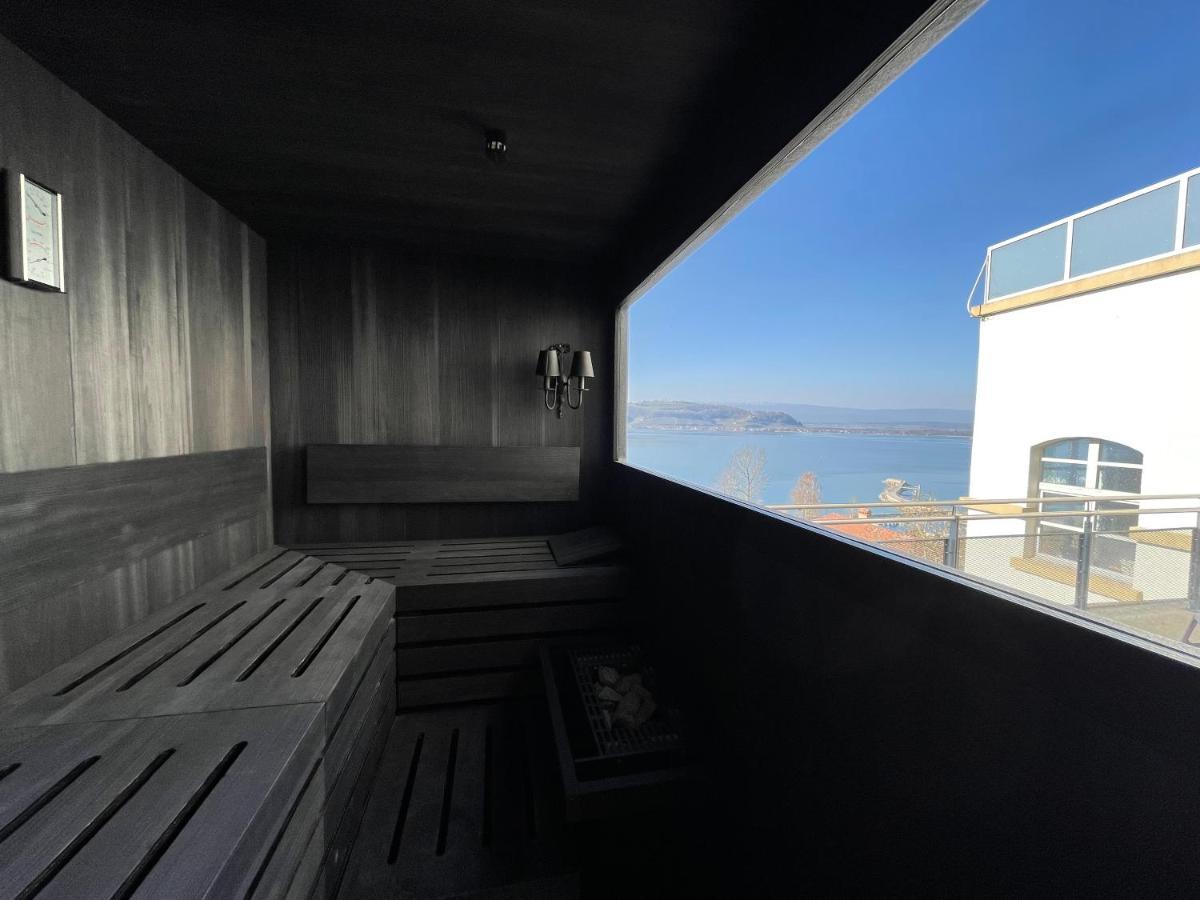 Suite with Sauna