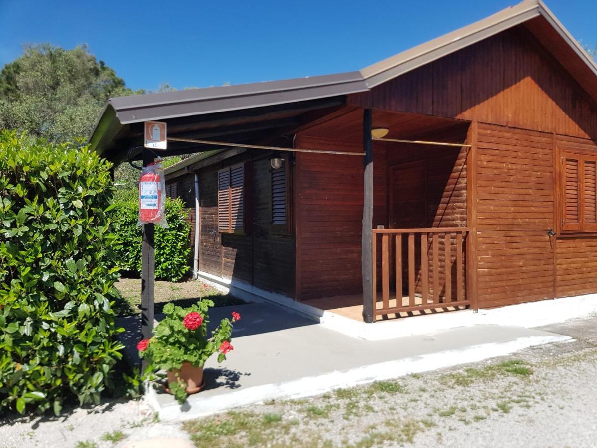 Bungalow Deluxe